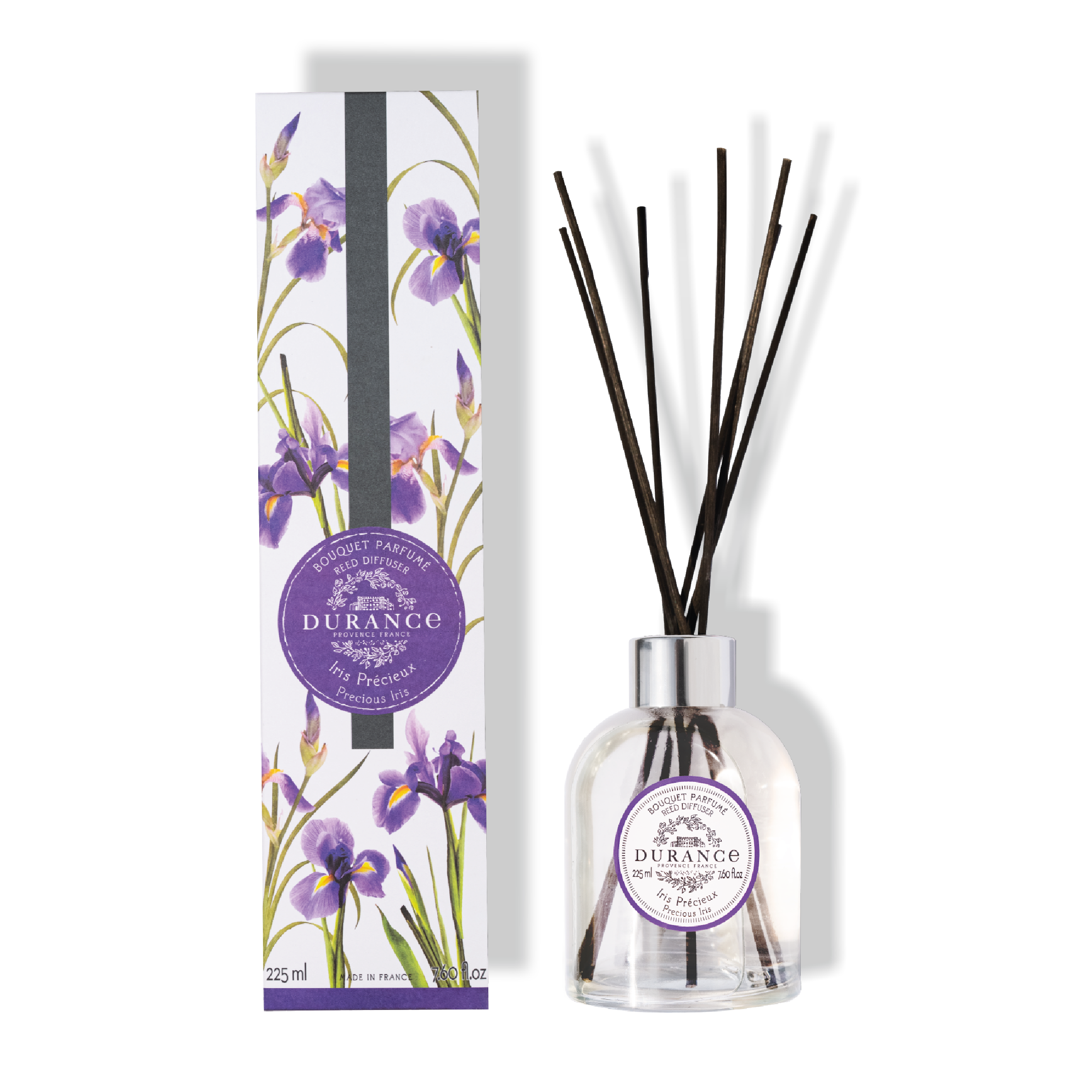 Woody diffuser with reeds and packaging featuring 